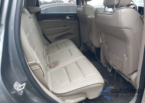 2013 Jeep Grand Cherokee Overland z USA, uszkodzony, nr VIN 1C4RJECG2DC595903